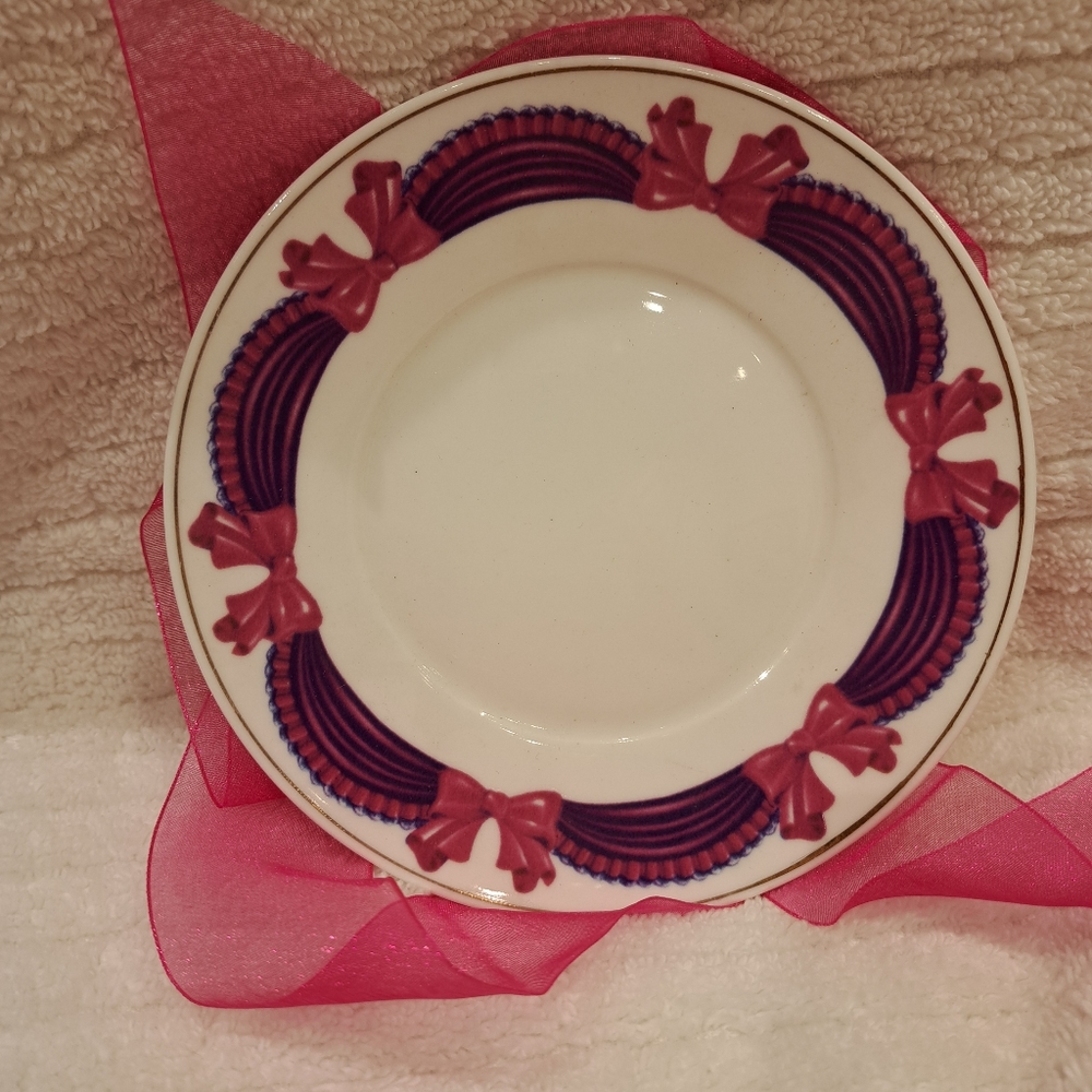 Ceramic Carousel Horse Cup & Saucer - Picture 5 of 11